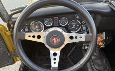 MG-Midget-1976-24