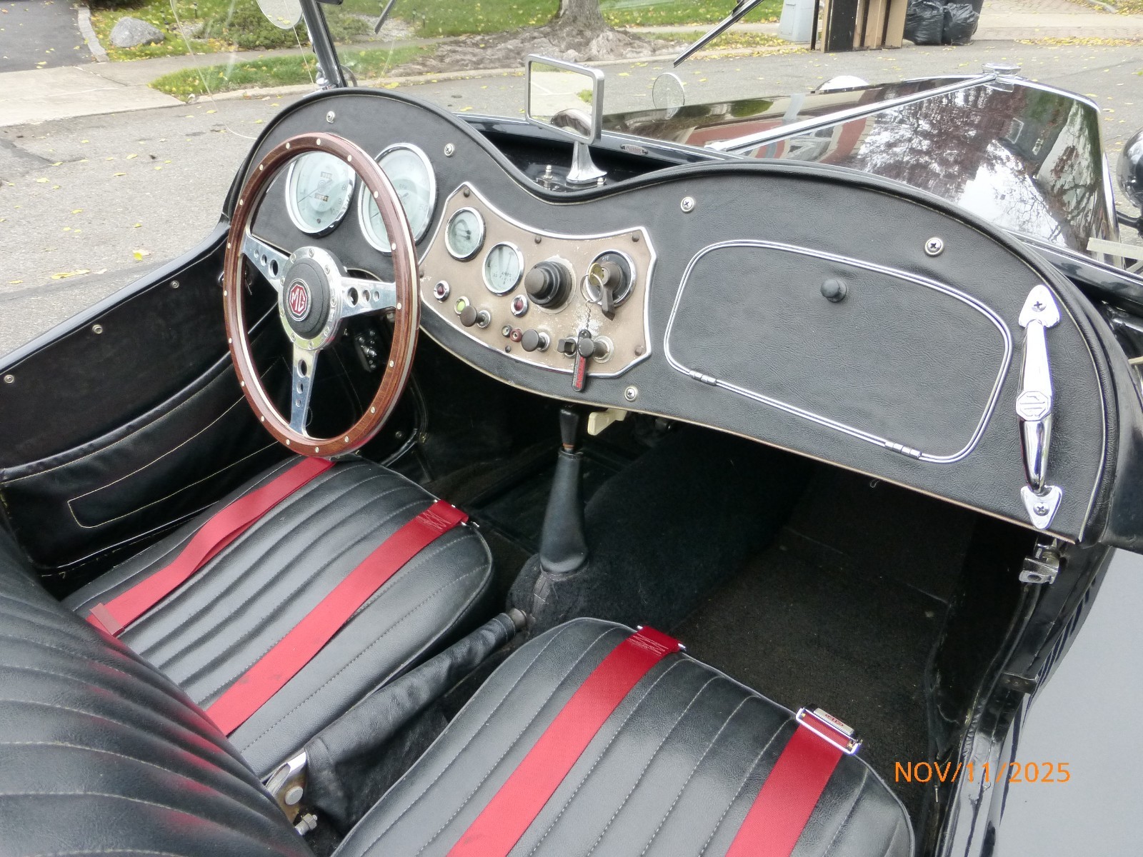 MG-Other-1953-Convertible-15