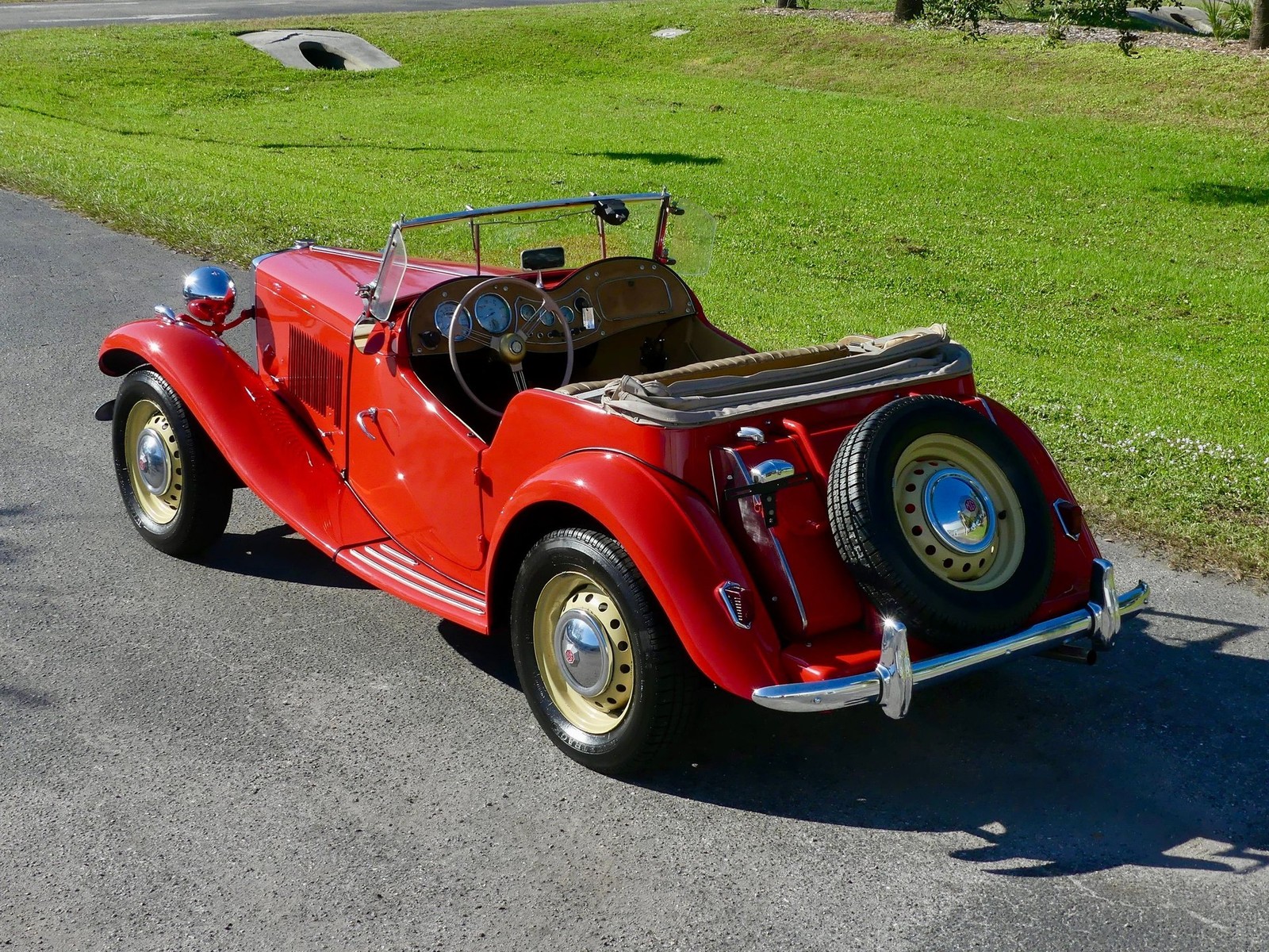 MG-TD-1950-Convertible-14