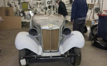 MG-TD-1953-Convertible-3