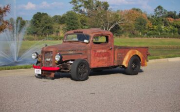 Mack-Rat-Rod-1939-2-Door