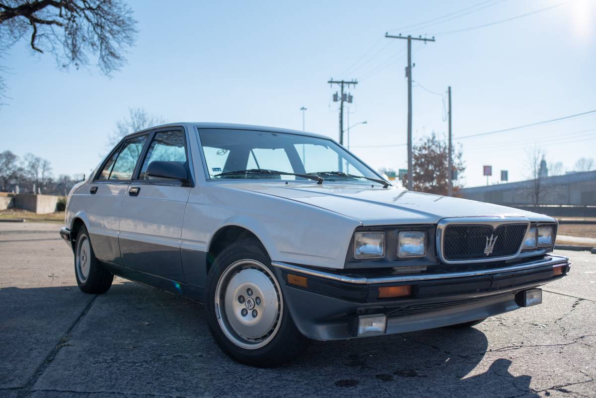 Maserati-430-1989-white-6