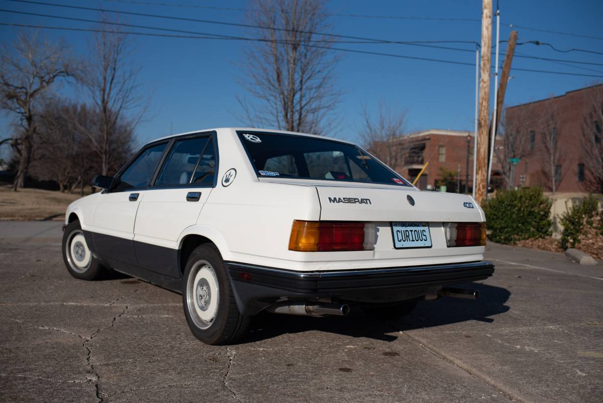 Maserati-430-1989-white-9
