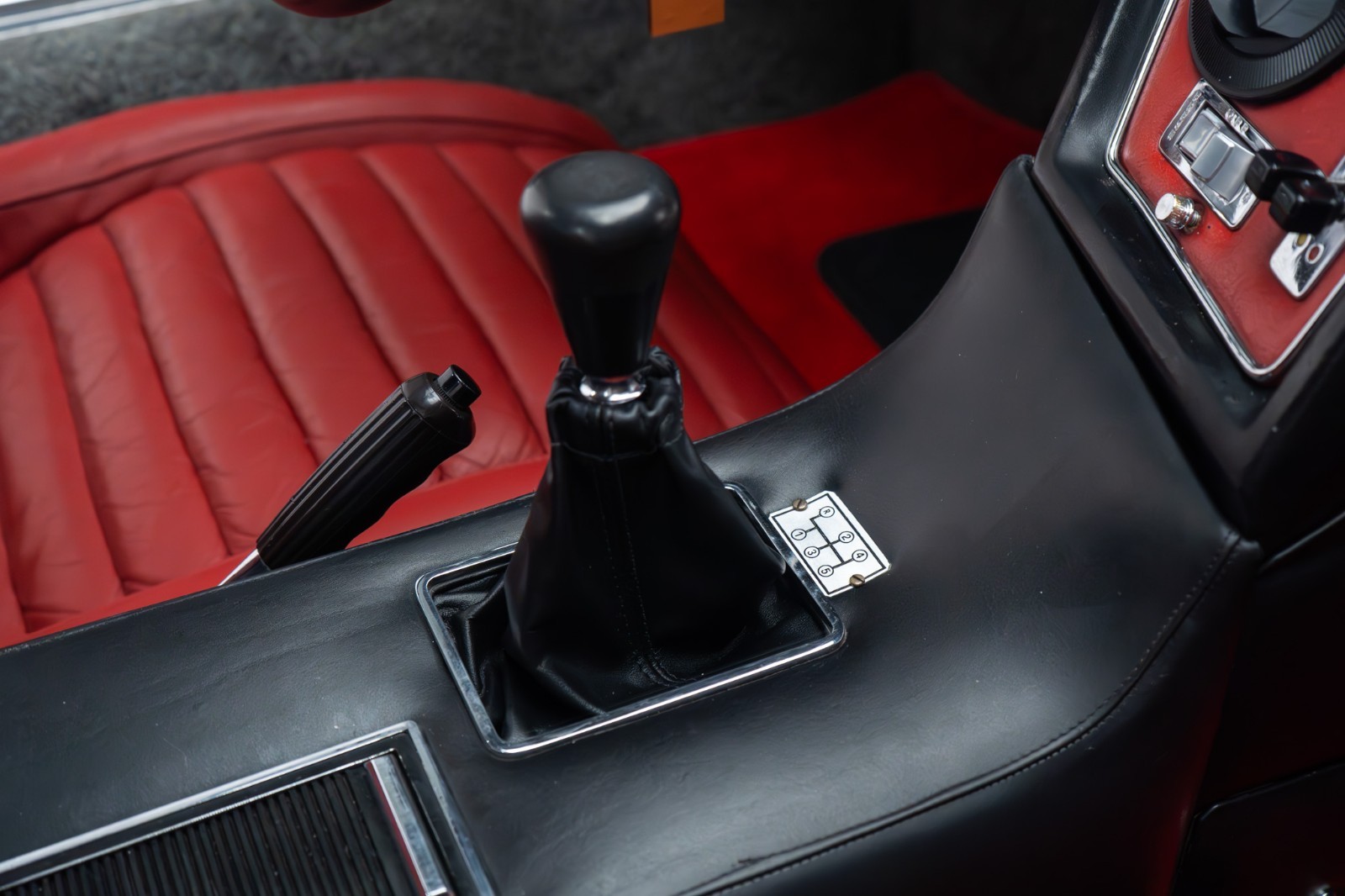 Maserati-Bora-1974-Coupe-24