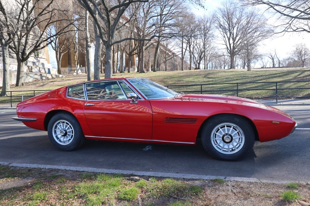 Maserati-Ghibli-1967-2