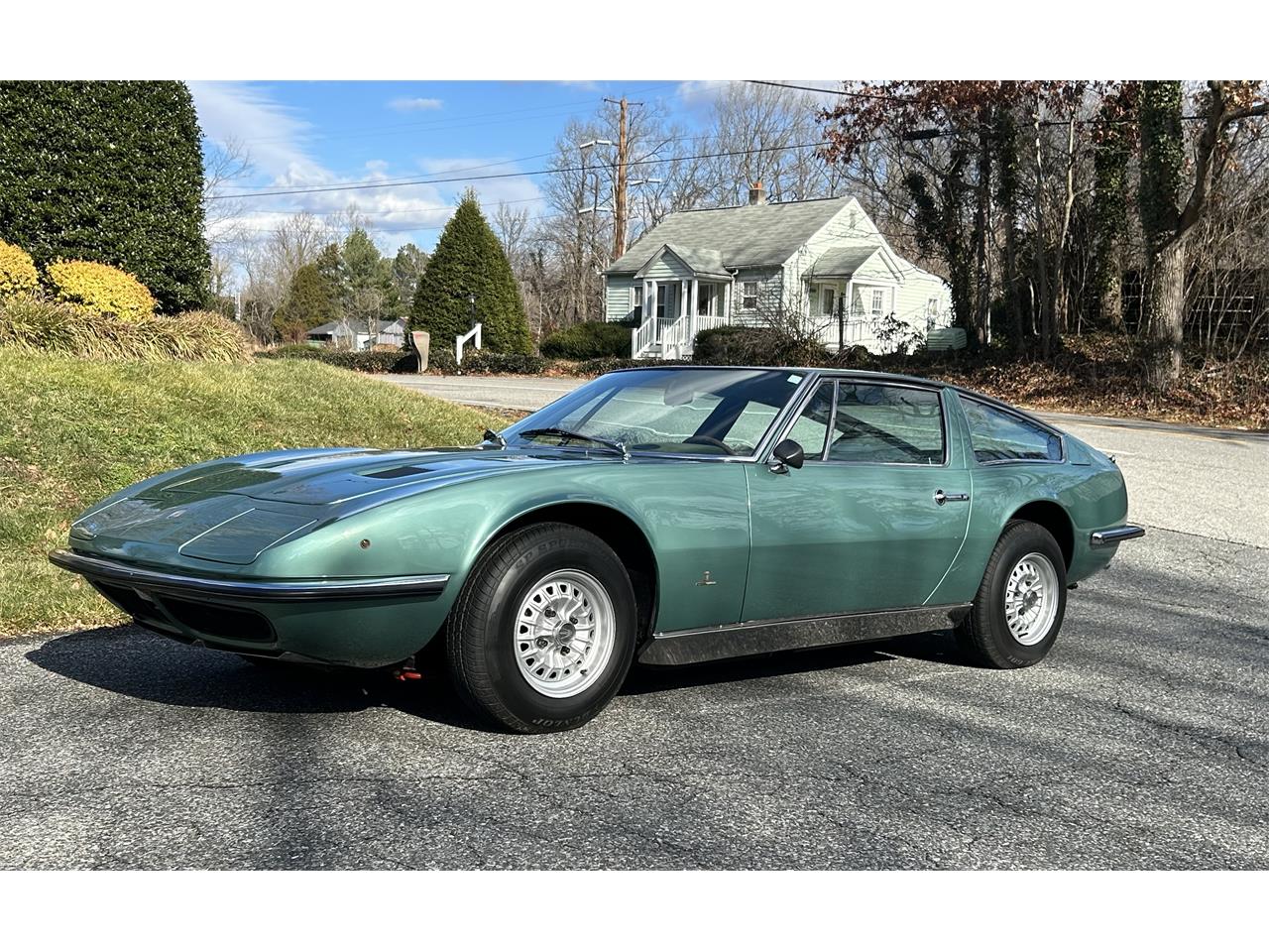 Maserati-Indy-1971-Light-Green-Blue-14