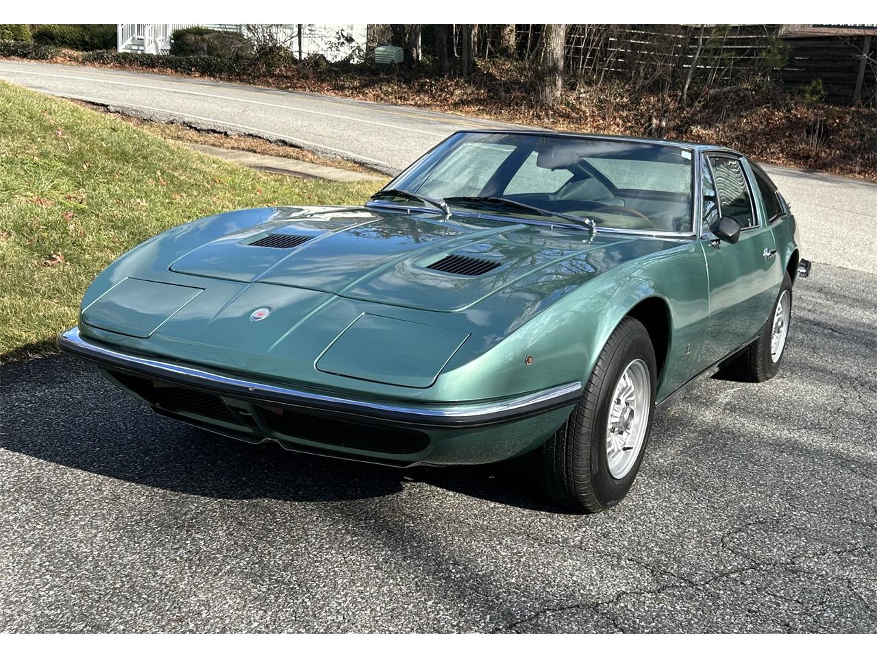 Maserati-Indy-1971-Light-Green-Blue-16