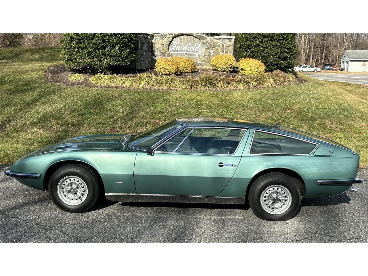 Maserati-Indy-1971-Light-Green-Blue-20