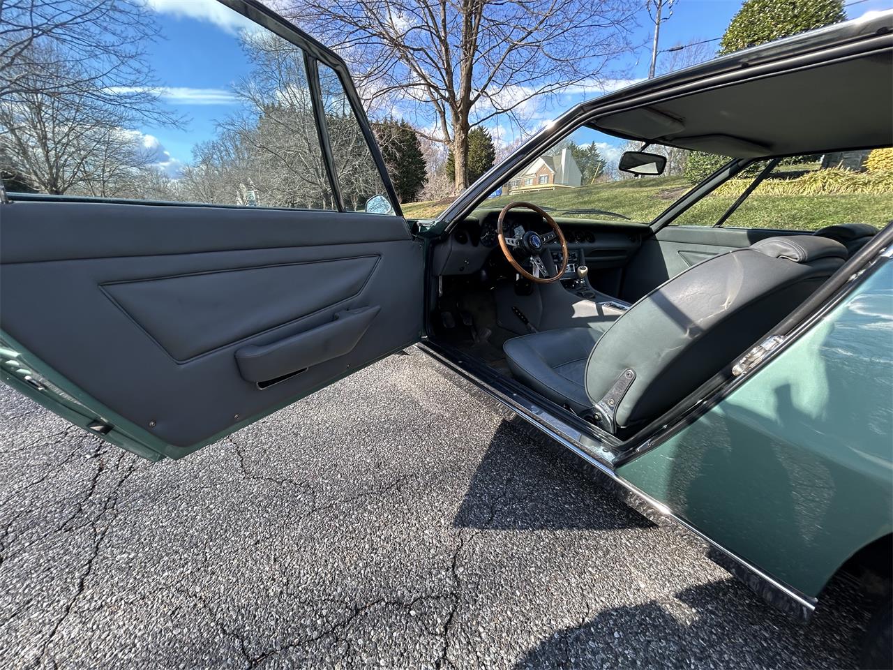 Maserati-Indy-1971-Light-Green-Blue-36