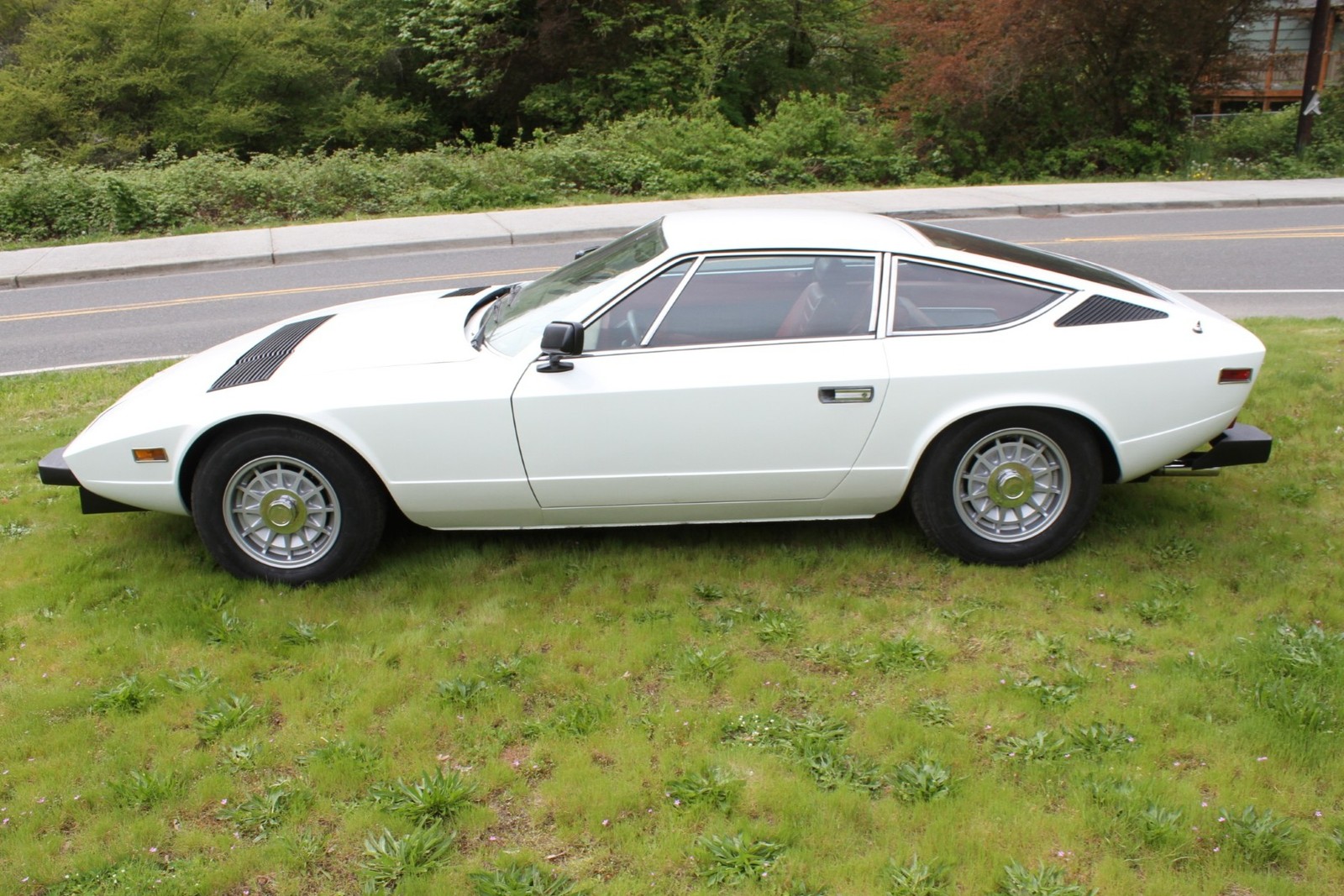 Maserati-Khamsin-1979-3