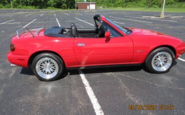 Mazada-miata-mx-5-1990-11