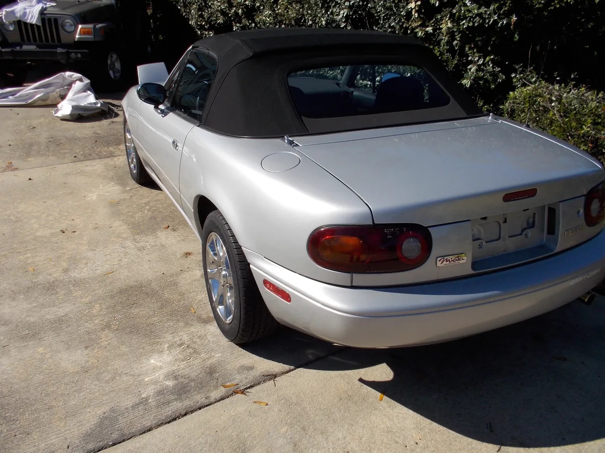 Mazda-Miata-1991-Silver-Black-6