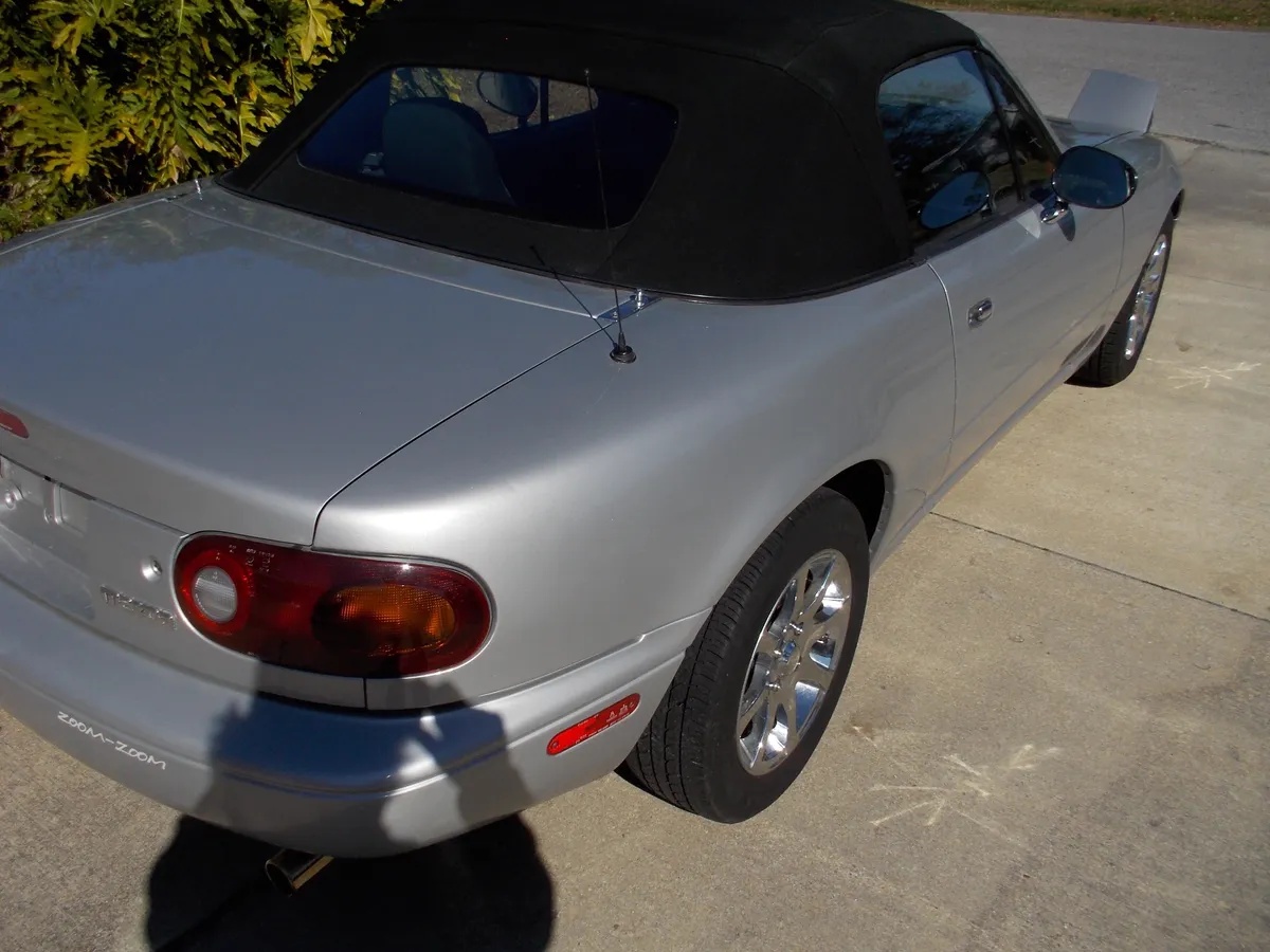 Mazda-Miata-1991-Silver-Black-7