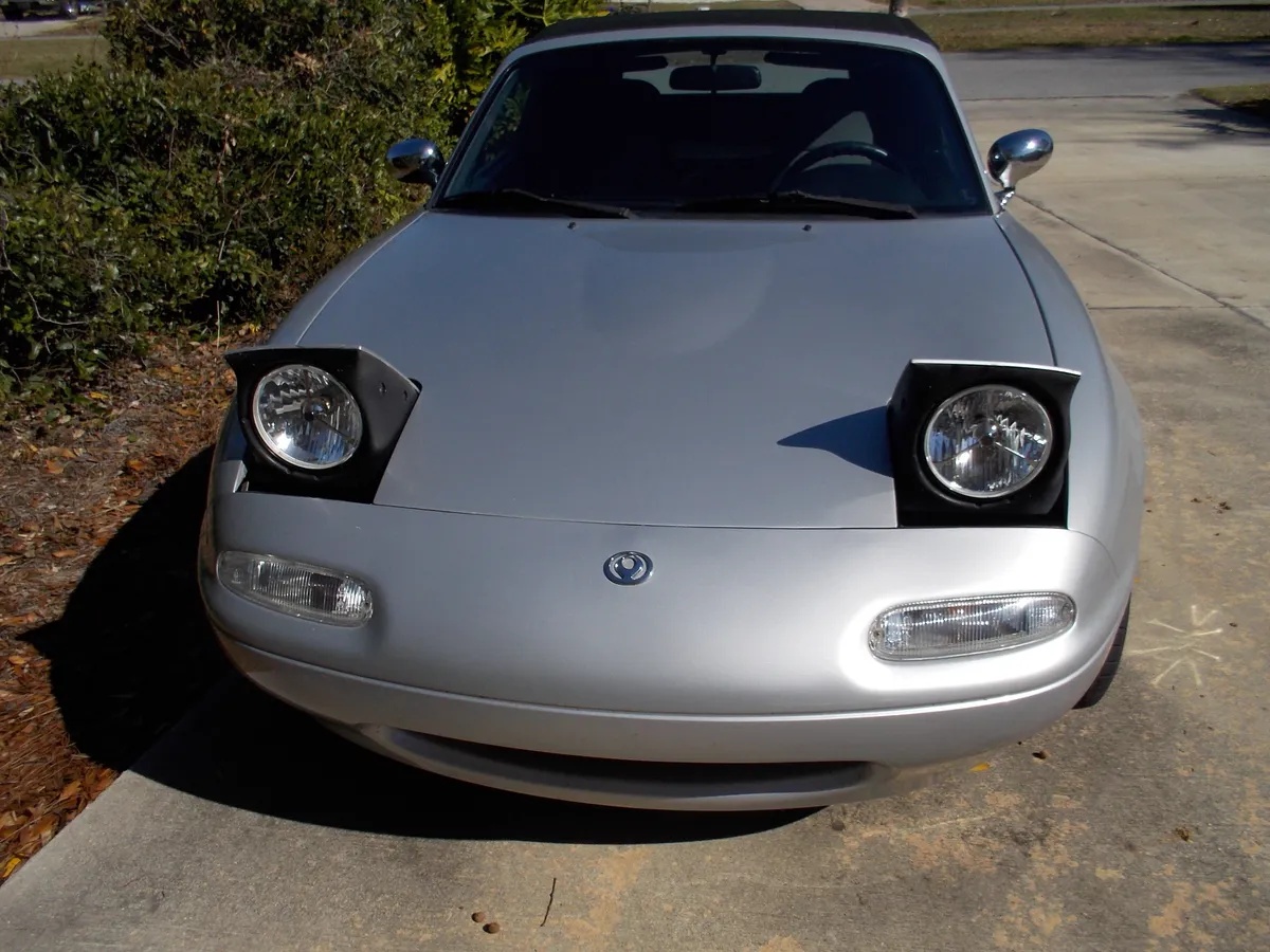 Mazda-Miata-1991-Silver-Black