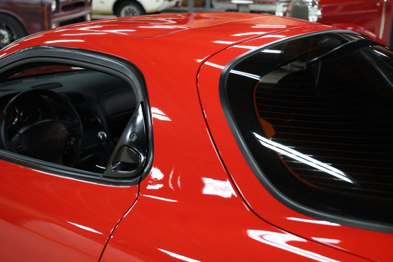 Mazda-Rx-7-1993-Red-Black-24