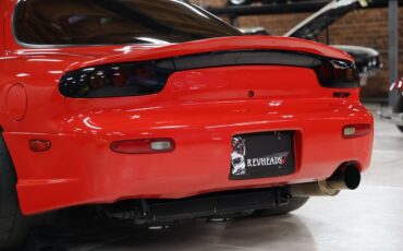 Mazda-Rx-7-1993-Red-Black-37