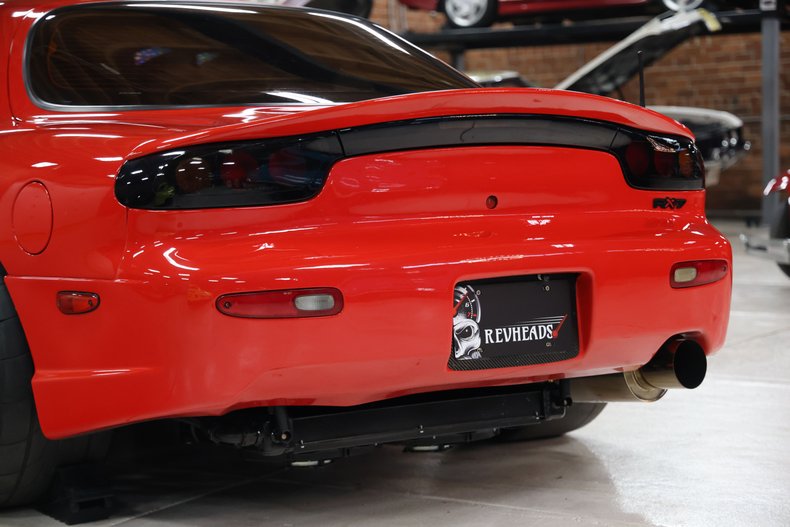 Mazda-Rx-7-1993-Red-Black-37