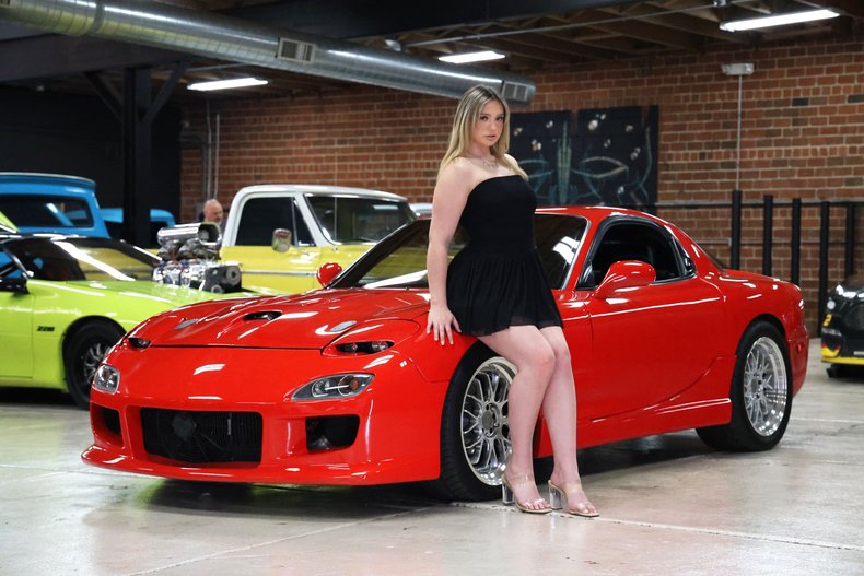 Mazda-Rx-7-1993-Red-Black-5