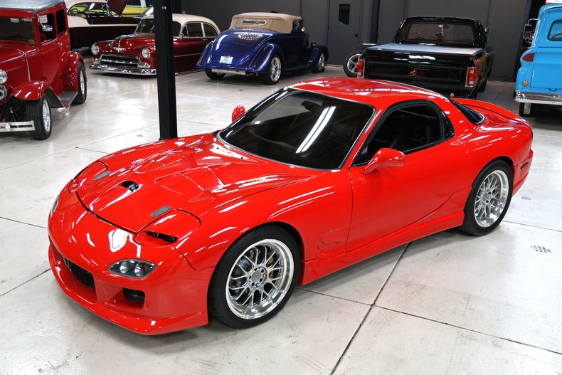 Mazda-Rx-7-1993-Red-Black