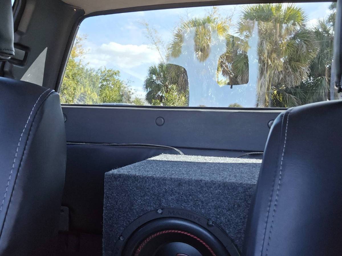 Mazda-b-series-1990-13