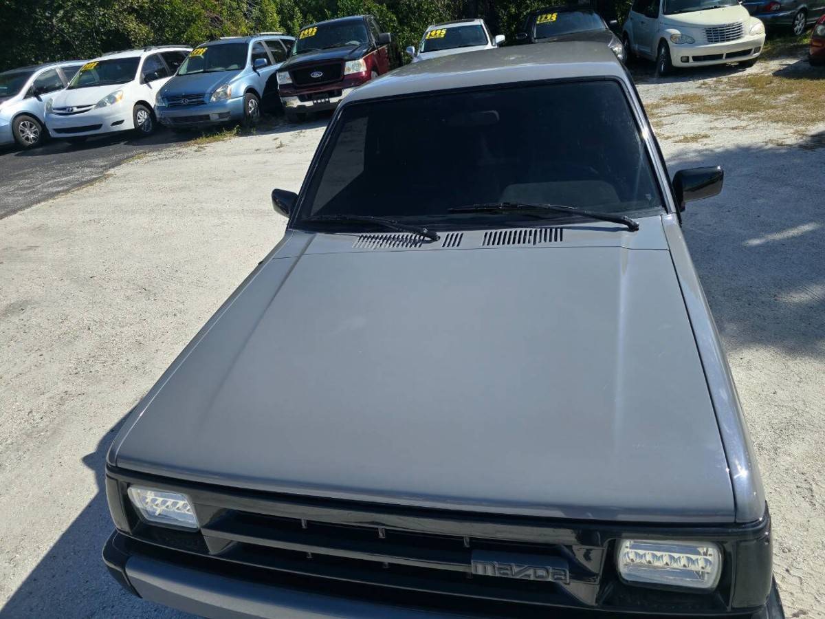 Mazda-b-series-1990-6