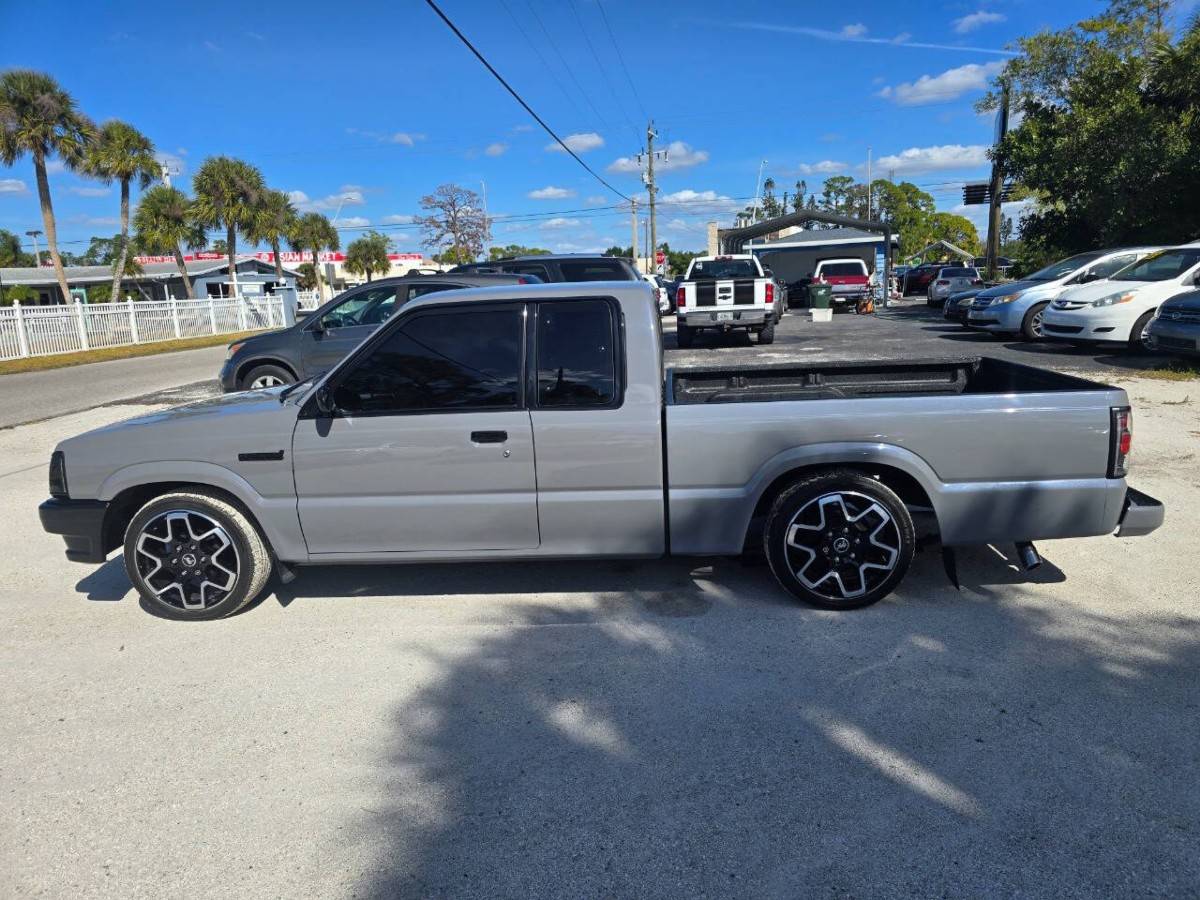 Mazda-b-series-1990-9