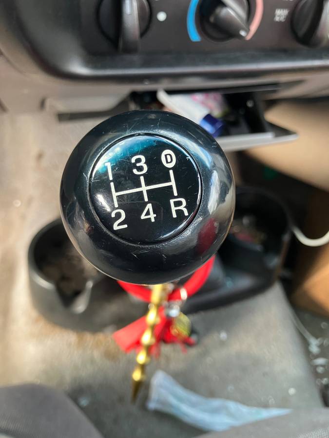 Mazda-b-series-1996-blue-13