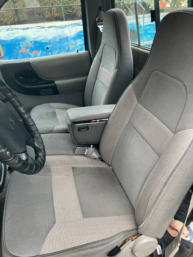 Mazda-b-series-1996-blue-5