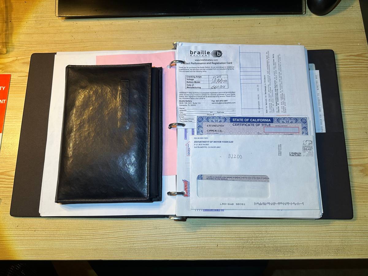 Mazda-b-series-b2200-short-bed-1991-white-3