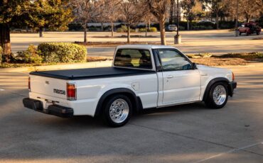 Mazda-b-series-b2200-short-bed-1991-white-8