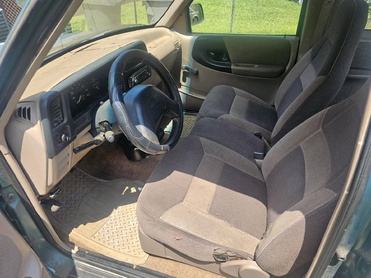 Mazda-b3000-1994-green-2