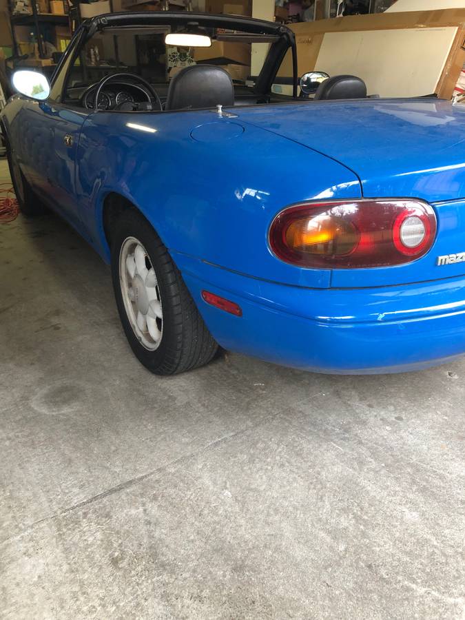 Mazda-miata-1990-blue-2