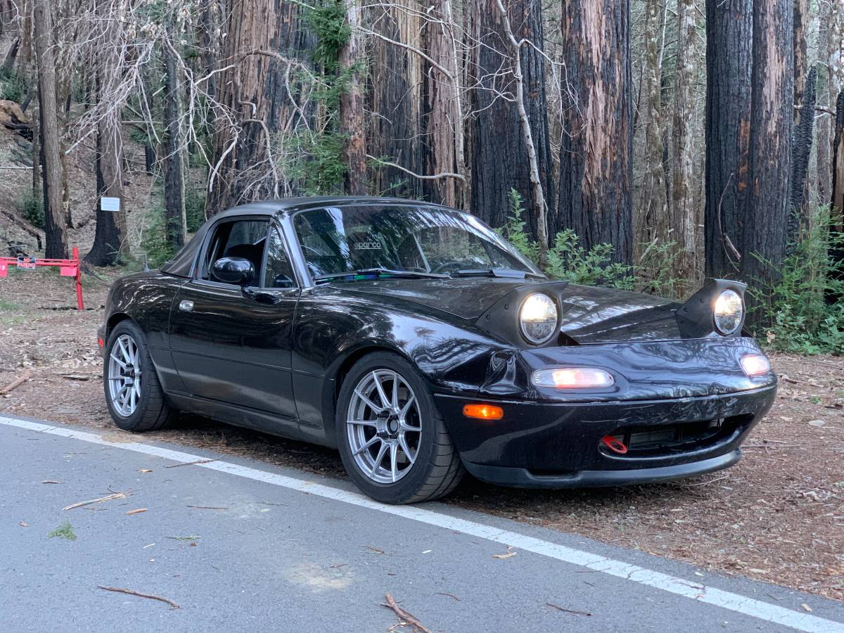 Mazda-miata-1995-black