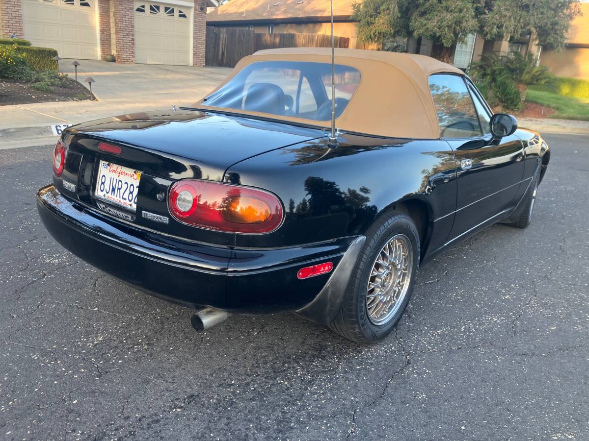 Mazda-mx-5-1992-black-5