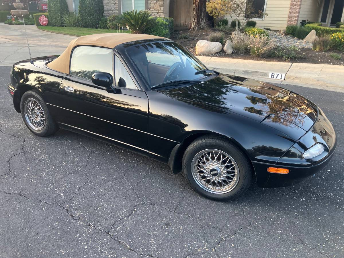 Mazda-mx-5-1992-black-6