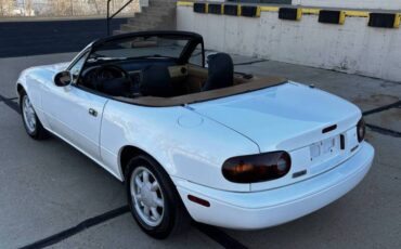 Mazda-mx-5-1993-21