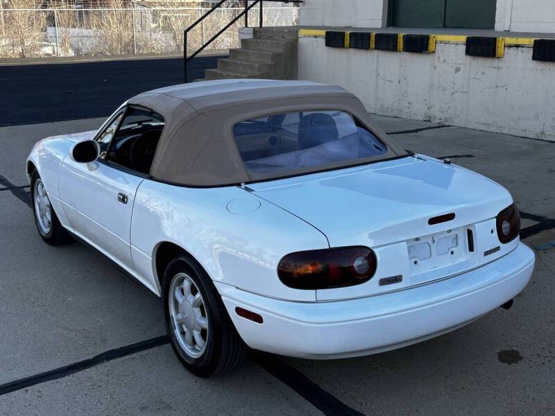 Mazda-mx-5-1993-9