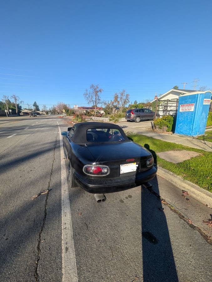 Mazda-mx-5-miata-1990-black-2