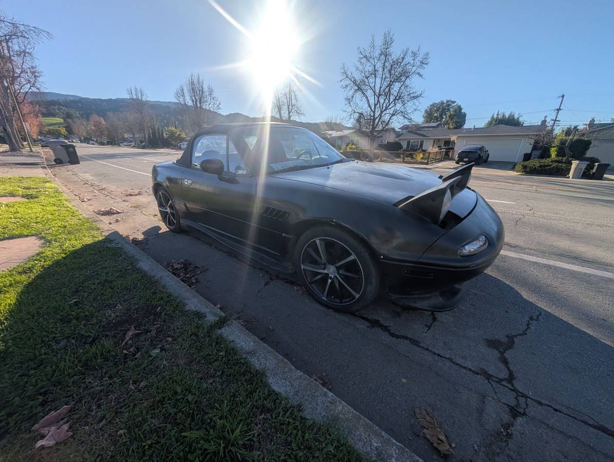 Mazda-mx-5-miata-1990-black-6