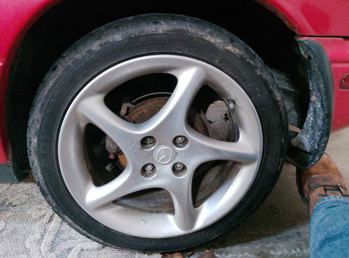 Mazda-mx-5-miata-1990-red-12