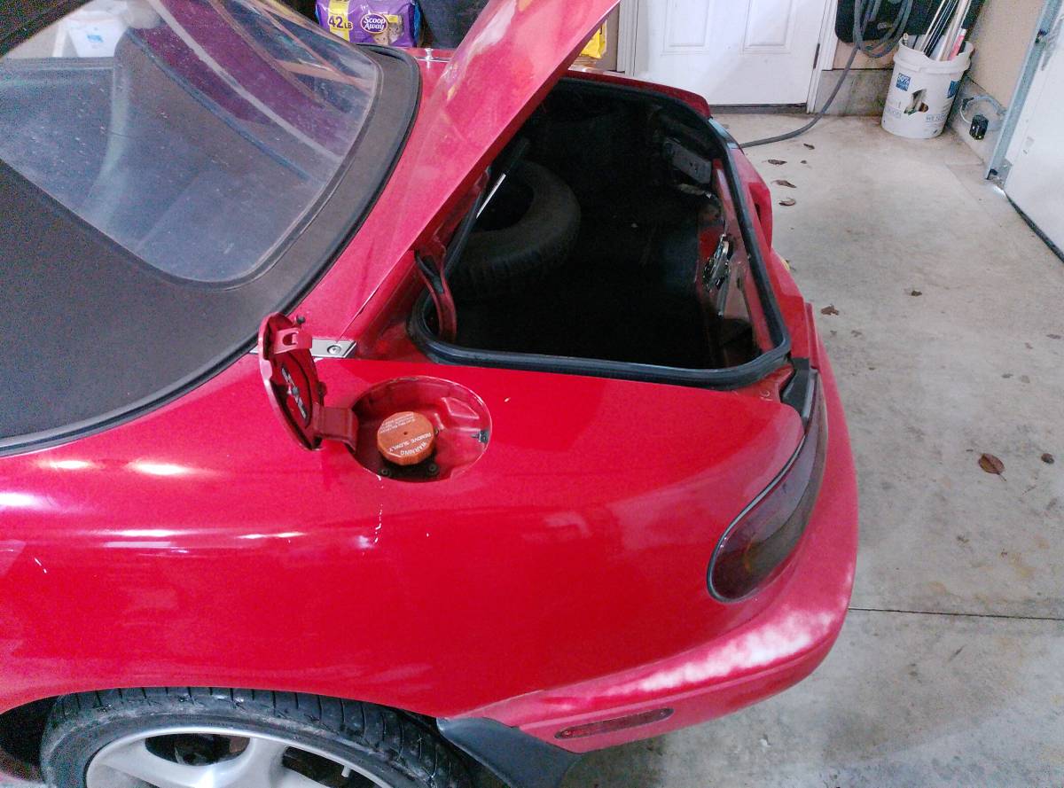 Mazda-mx-5-miata-1990-red