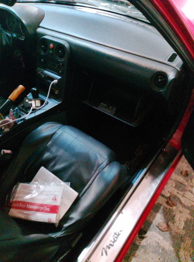 Mazda-mx-5-miata-1990-red-7