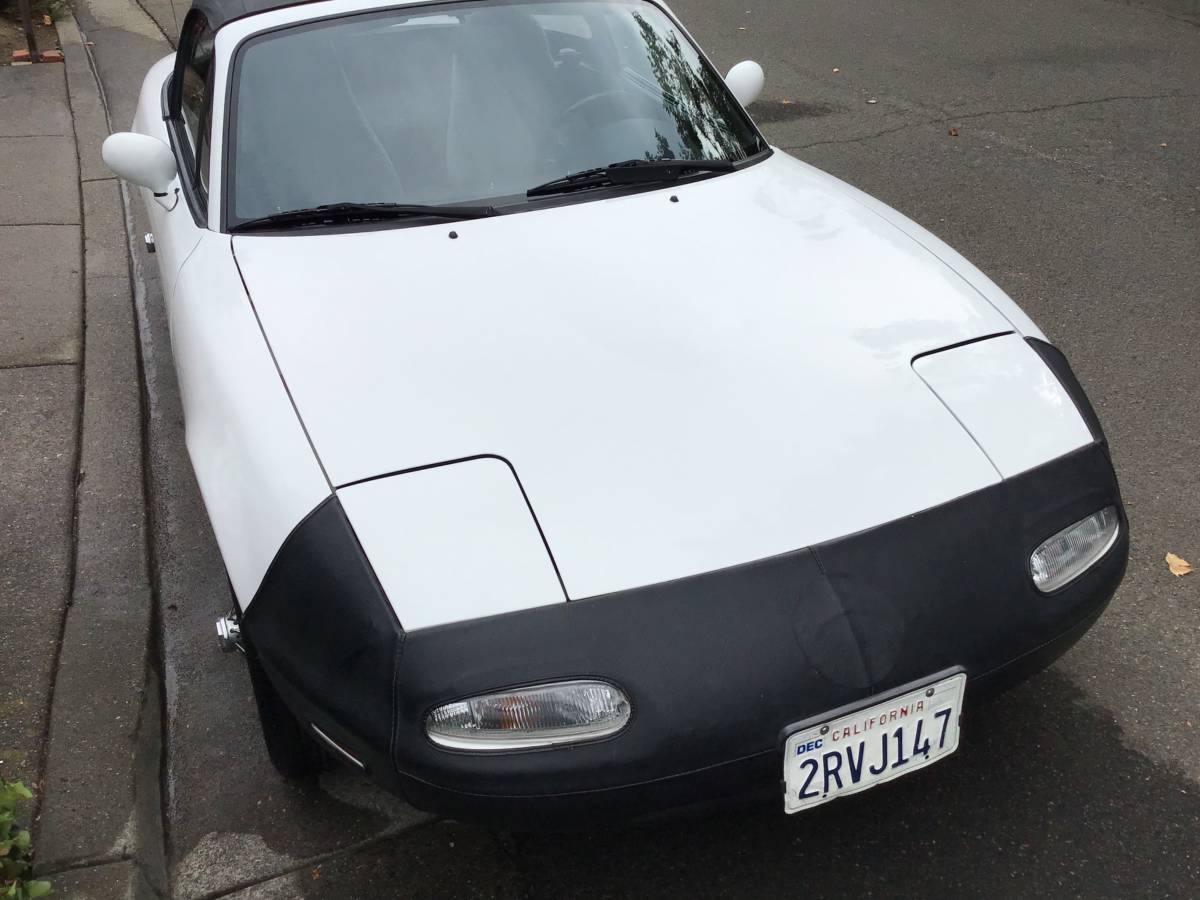 Mazda-mx-5-miata-1990-white