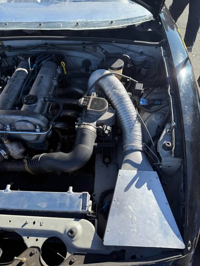 Mazda-mx-5-miata-1991-15