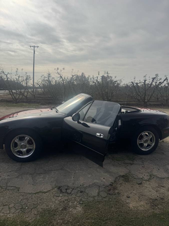 Mazda-mx-5-miata-1991-black-5