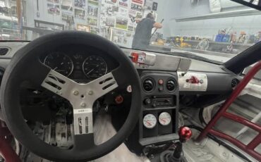 Mazda-mx-5-miata-1992-10