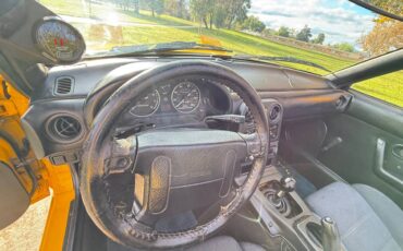 Mazda-mx-5-miata-1992-14