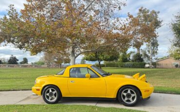 Mazda-mx-5-miata-1992