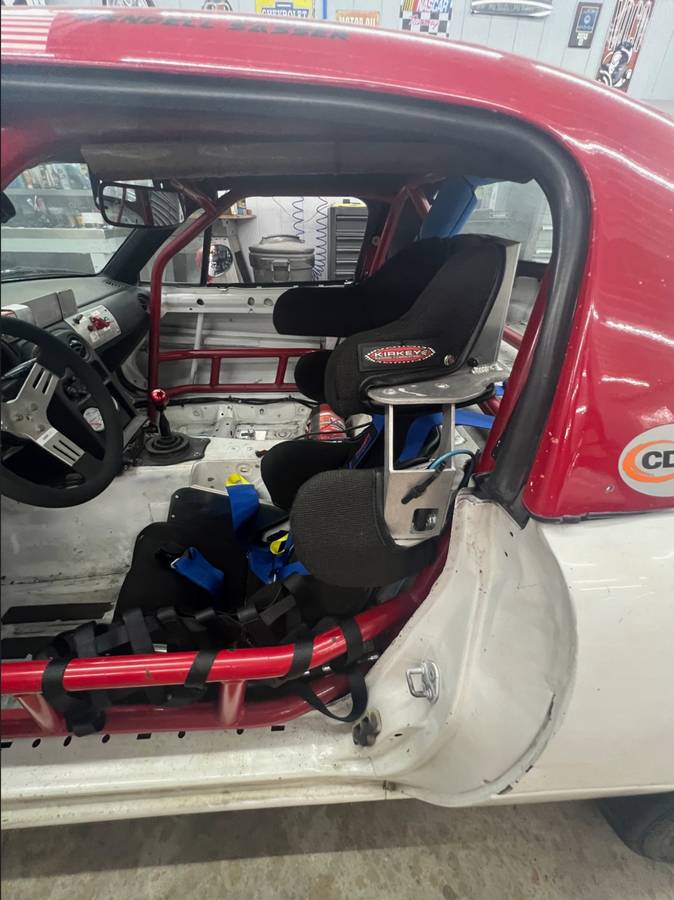 Mazda-mx-5-miata-1992-8