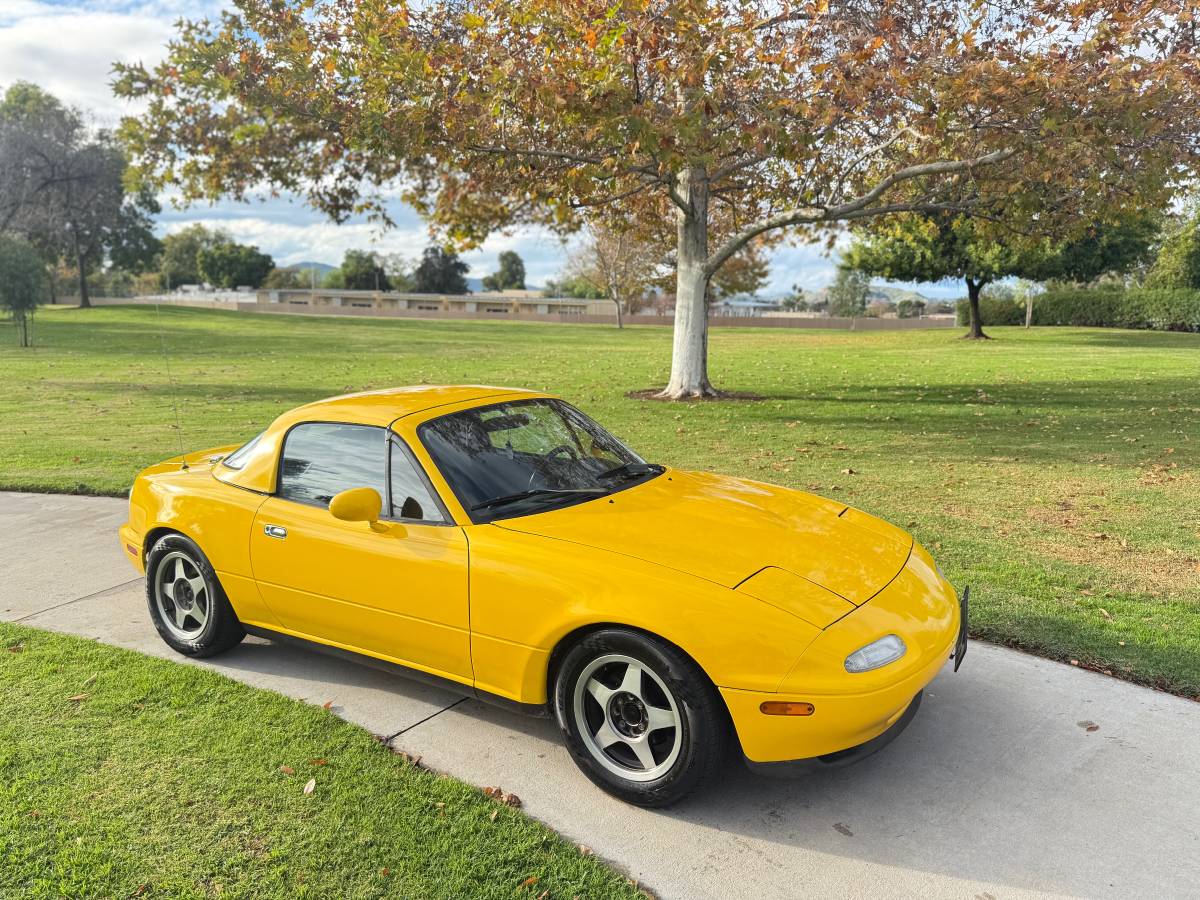 Mazda-mx-5-miata-1992-9
